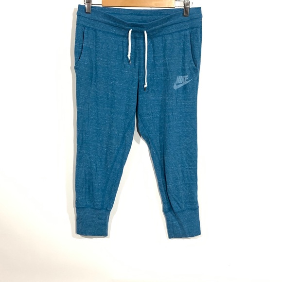 Nike tech athletic cropped joggers sweatpants